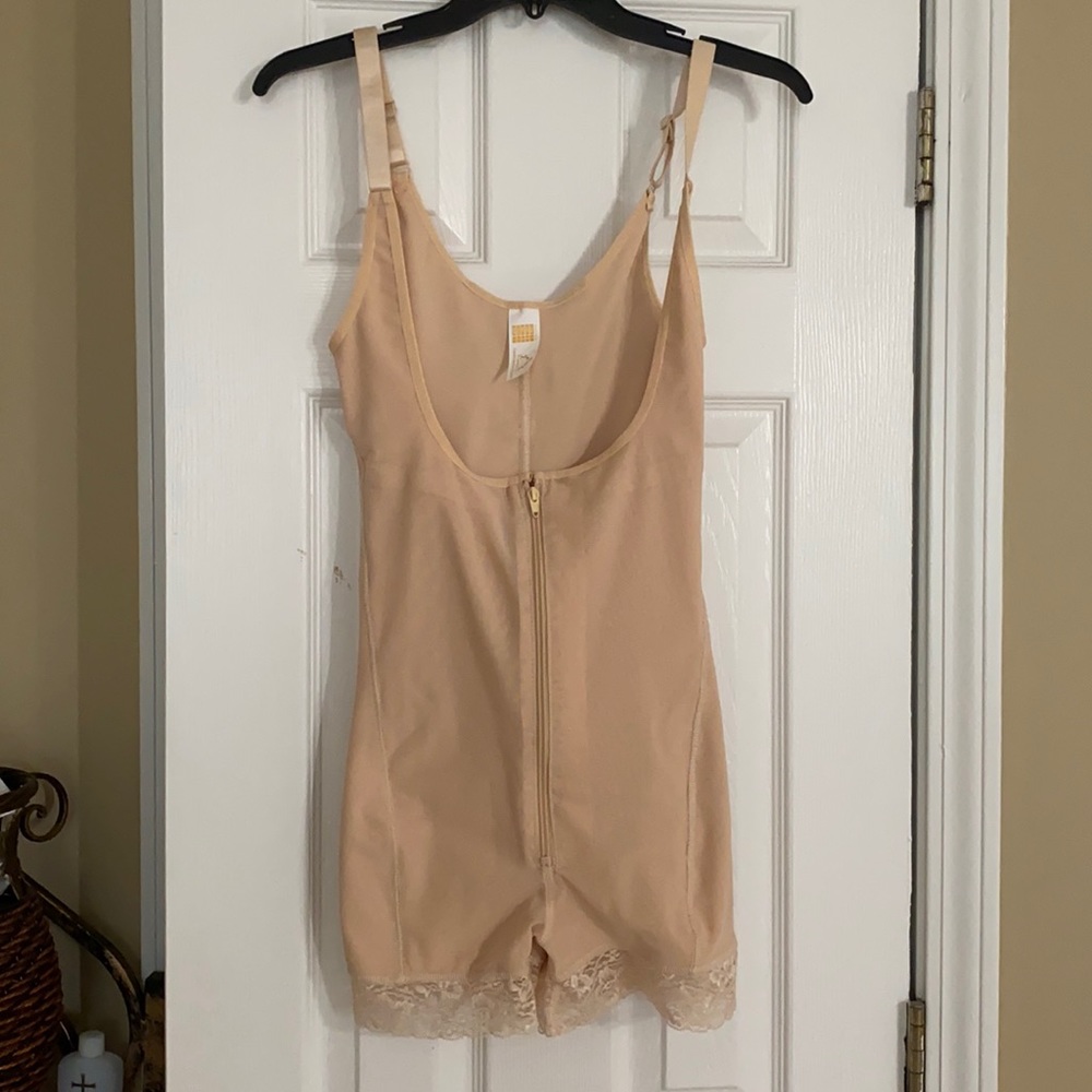 Bodysuit shapewear